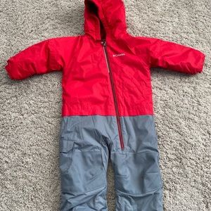 2T Columbia snowsuit